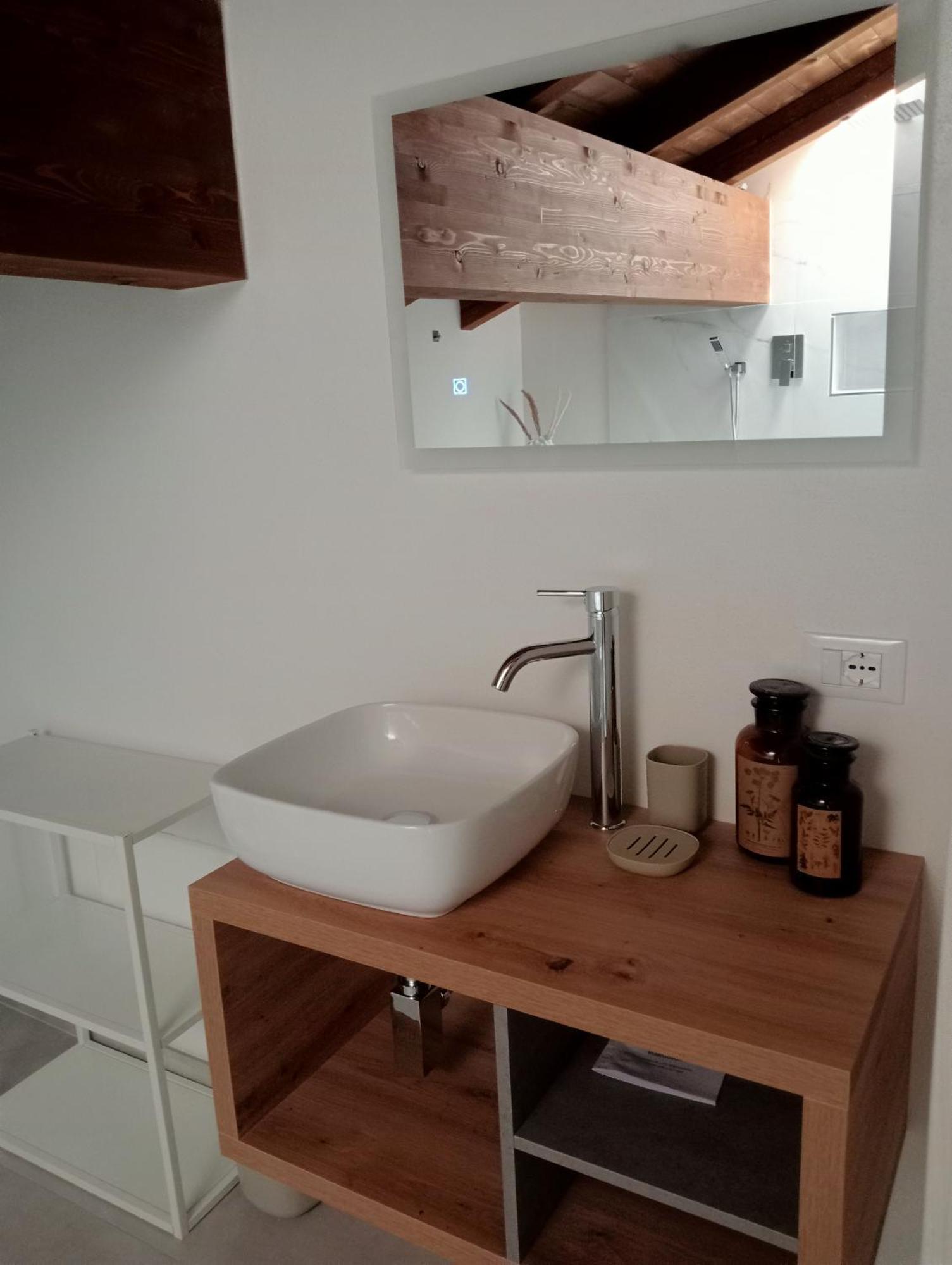 Casale Monte Valestra Bed and Breakfast Bebbio Δωμάτιο φωτογραφία
